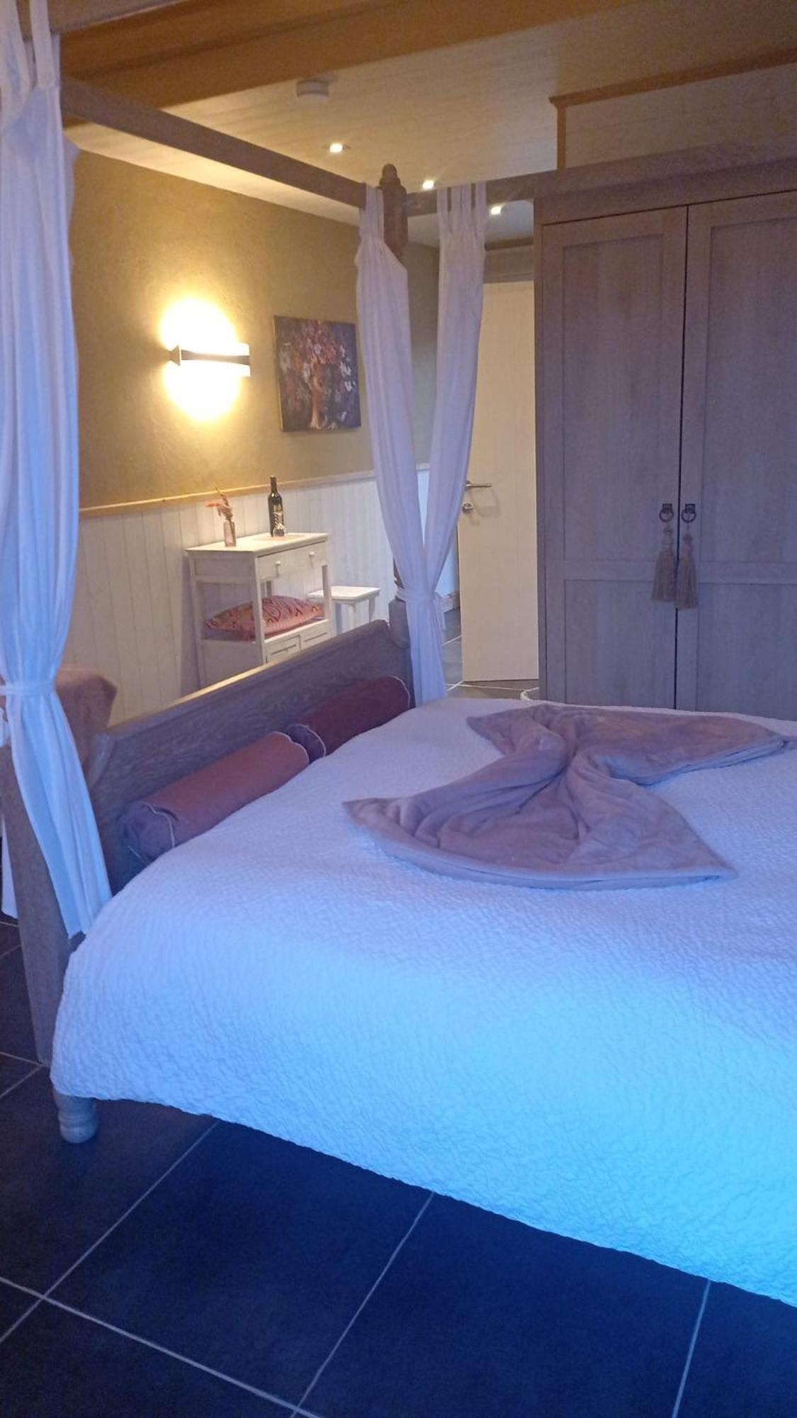 B&B Quarterhouse Moerkerke Ngoại thất bức ảnh